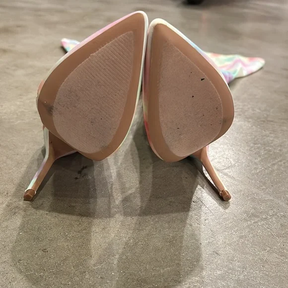 *NEW* CAPE ROBBIN Tie Dye Thigh-High Boots - Picture 5 of 5